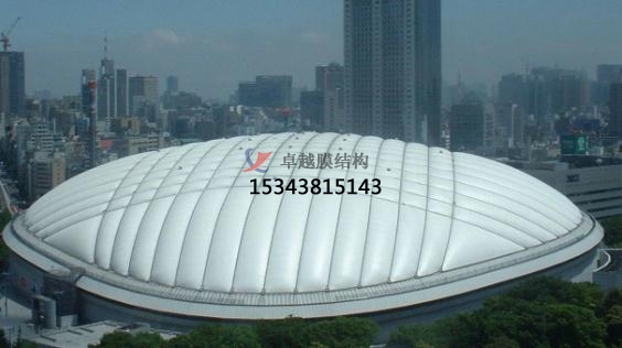 在“大棚”裏，你甚至可以打網球
