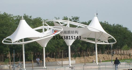 膜結構建築翻新工作